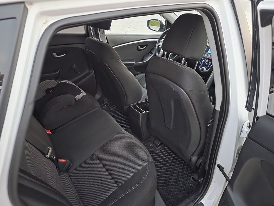 Hundai i30 1.6 crdi