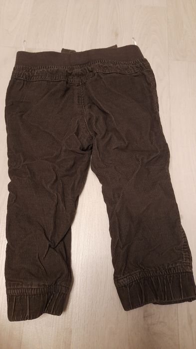 Zestaw spodni  w tym nowe jeansy 80