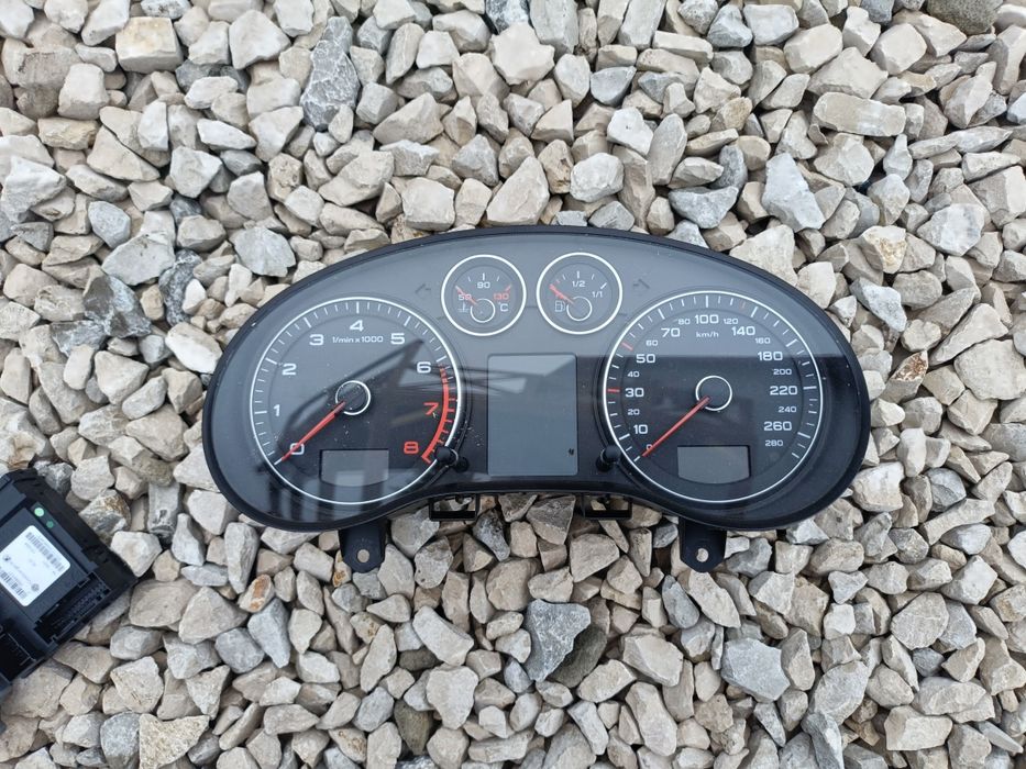 Audi a3 8p Lift zegary licznik