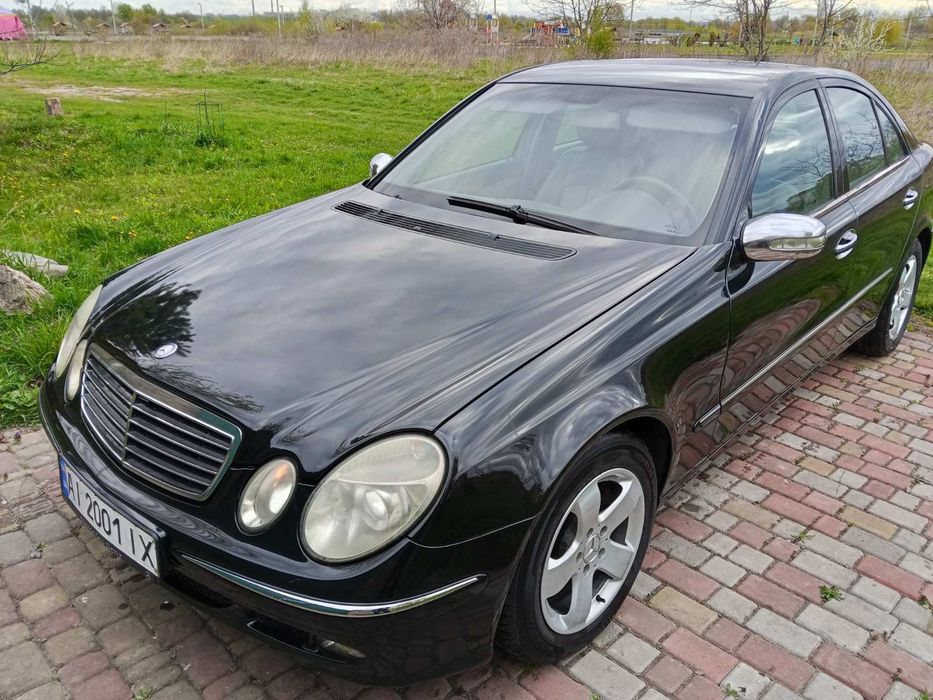 Mercedes-Benz w211