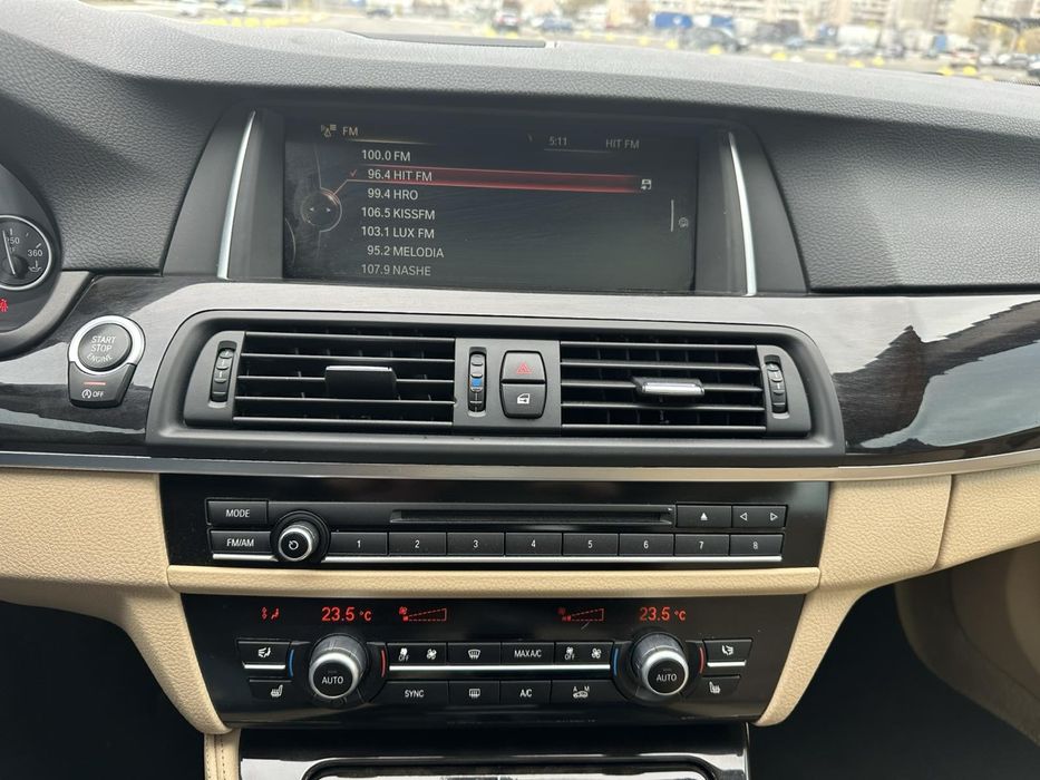 BMW F10 535i 2014 рік