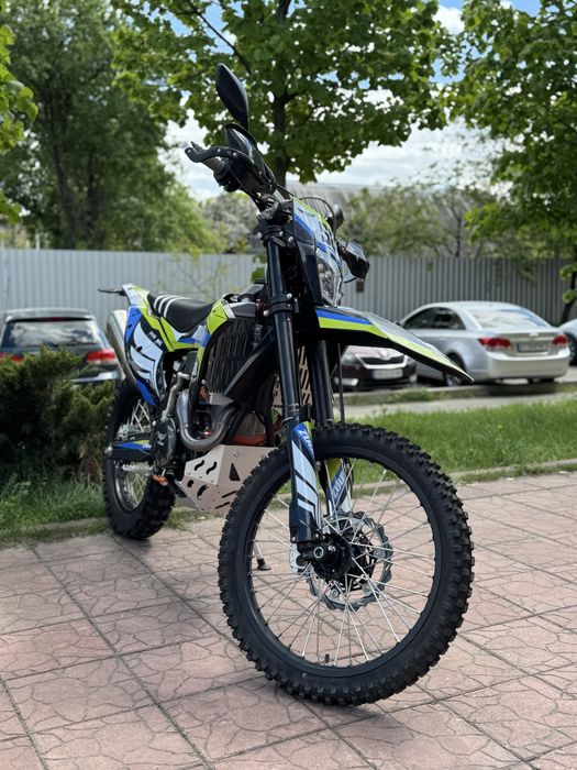 Ендуро Мотоцикл Zuumav S8-450
