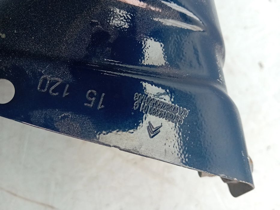 Guarda-lamas esquerdo CITROËN C4 Picasso II