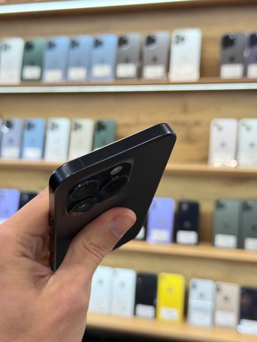 Apple iPhone 15 Pro 256gb Blue Esim Neverlock: 27 500 грн