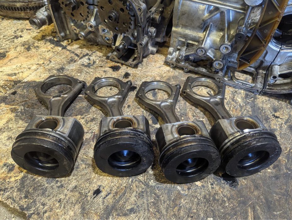 двигун subaru EE20 2.0 дизель запчастини мотор субару аутбег