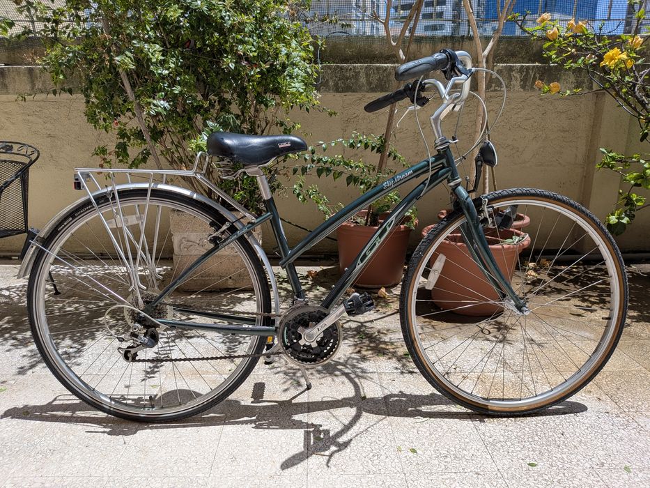 Bicicleta de Senhora (Tamanho M)