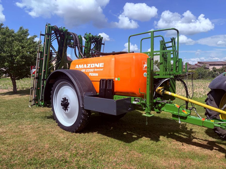 Amazone ug 2200  rok 2021 przebieg 2994 ha