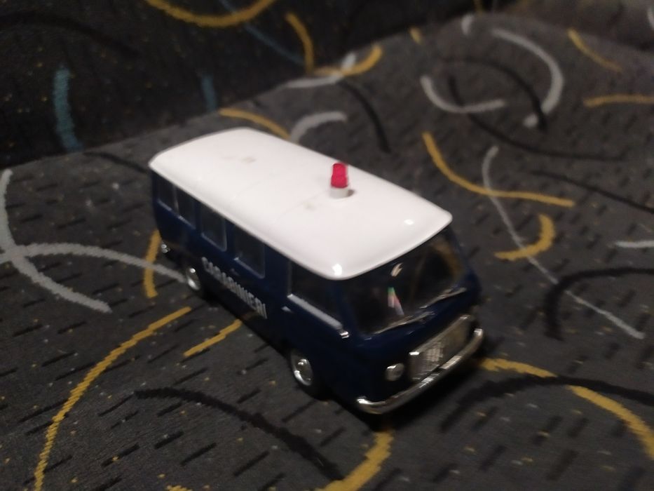 Продаж моделей 1/43