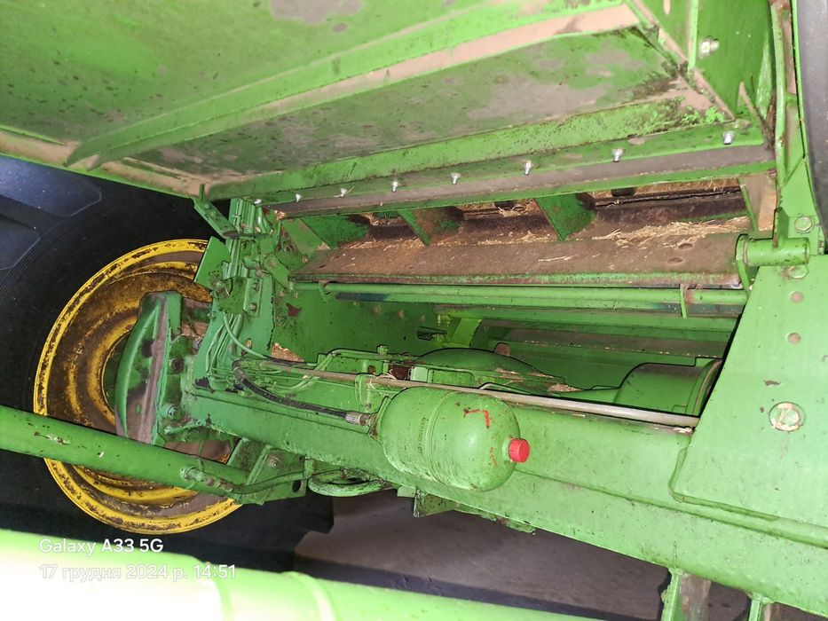 Продам комбайн Джондин 1158