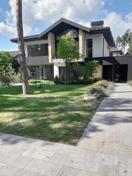 Видалення дерев Корчування пнів Благоустрій.Є послуги ЩЕПОРІЗА