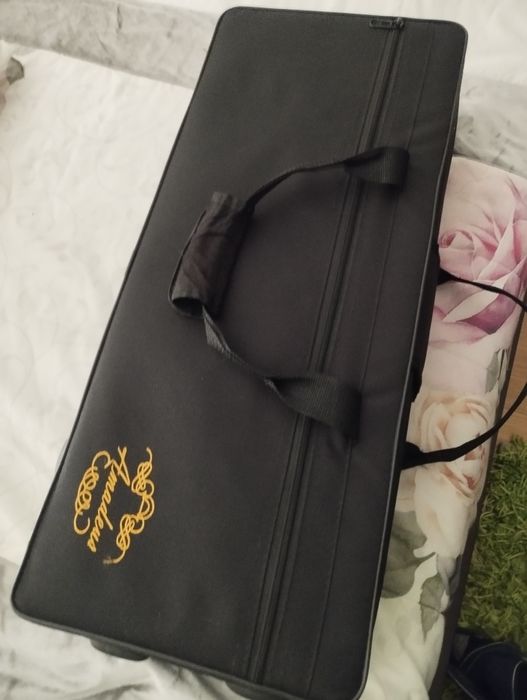 Saxofone alto Amadeus AL802L