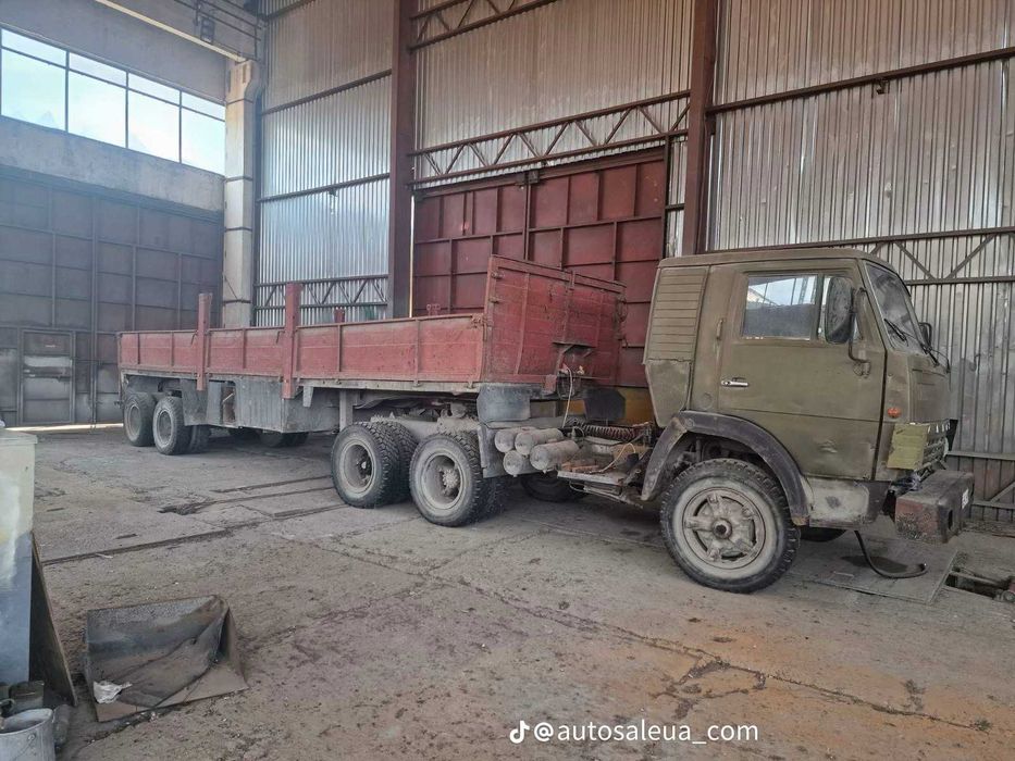 Автомобіль вантажний  Камаз 1981 року випкску