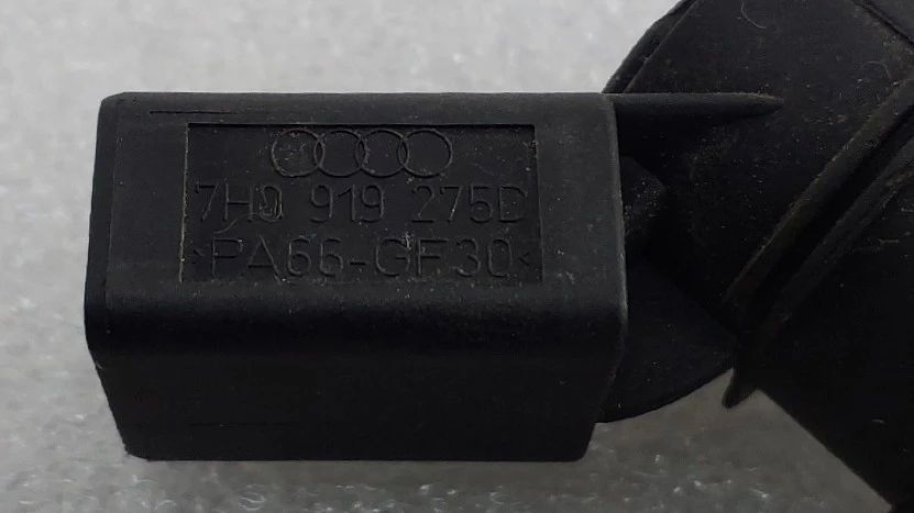 Sensor de estacionamento trás AUDI A3 (8P1)