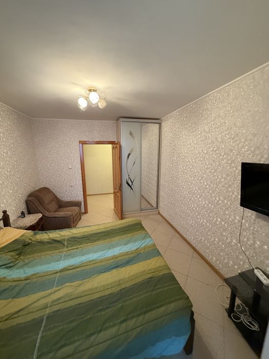 Продаж 2 кім квартири на Незалежності 58.