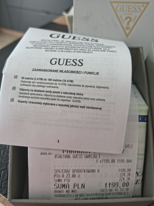 Guess Elegancki zegarek damski