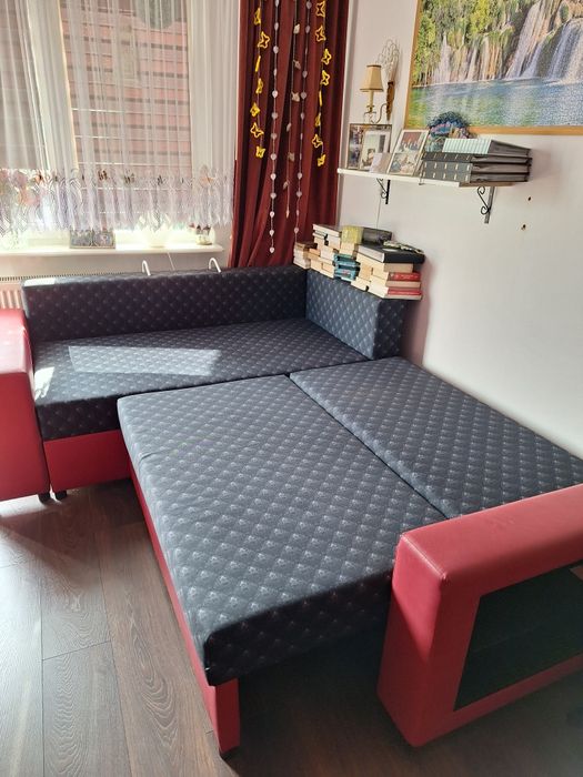 Kanapa narożna z funkcją spania