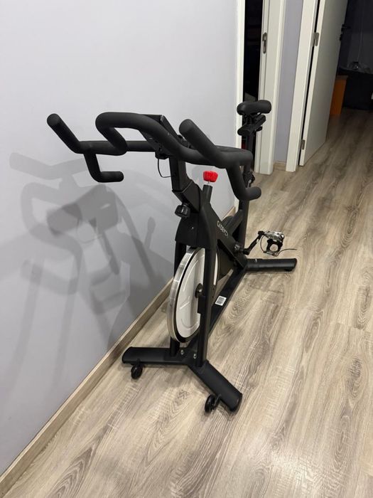 Bicicleta de treino nova