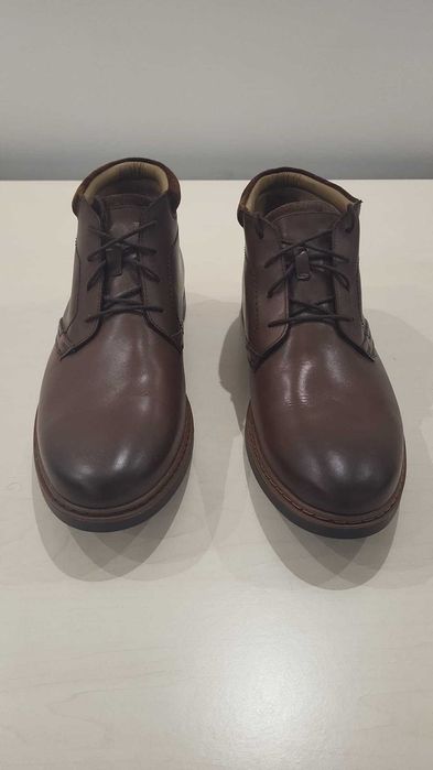 Ténis Clarks Unstructured Clássicos Castanhos - número 44