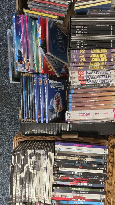 Filmy dvd i cd!!