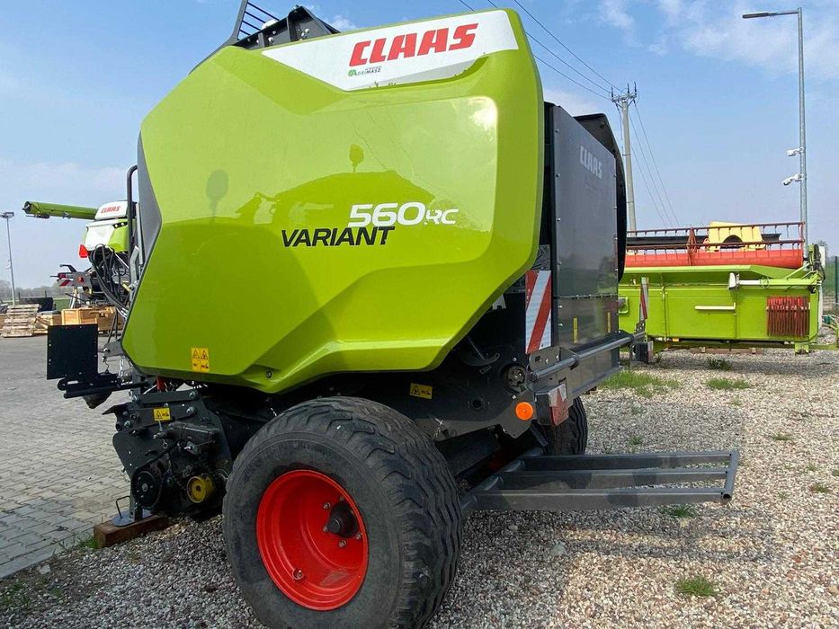 Prasa rolująca zmiennokomorowa CLAAS Variant 560 RC