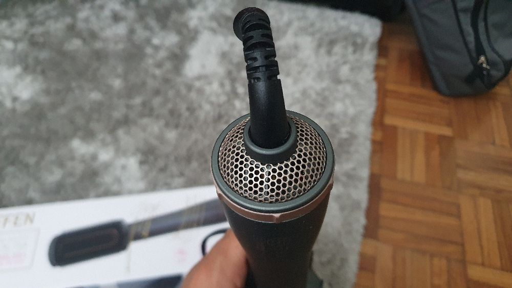 Escova de ar quente