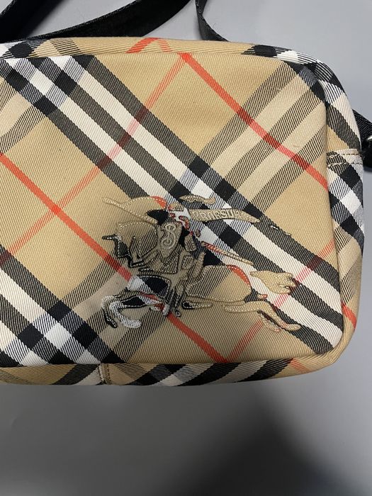 Burberry Check messenger bag