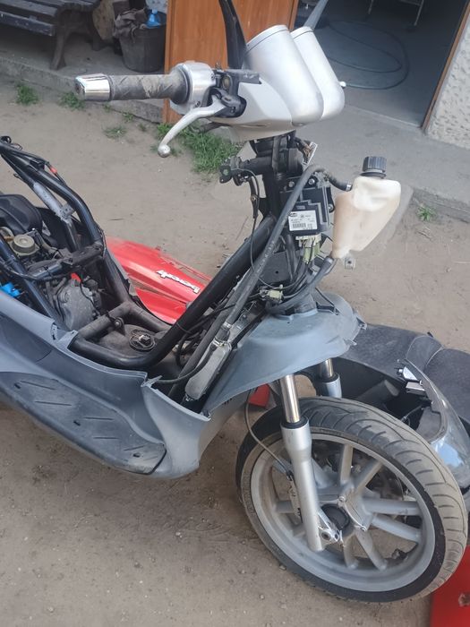 Piaggio Beverly 125 na części