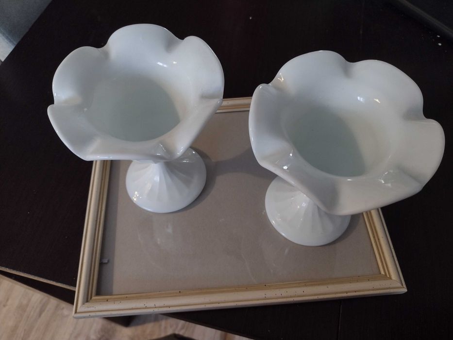 Porcelanowe pucharki