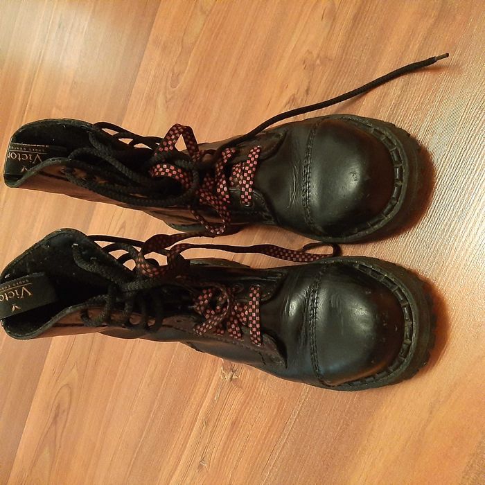 Glany 39 skóra czarne