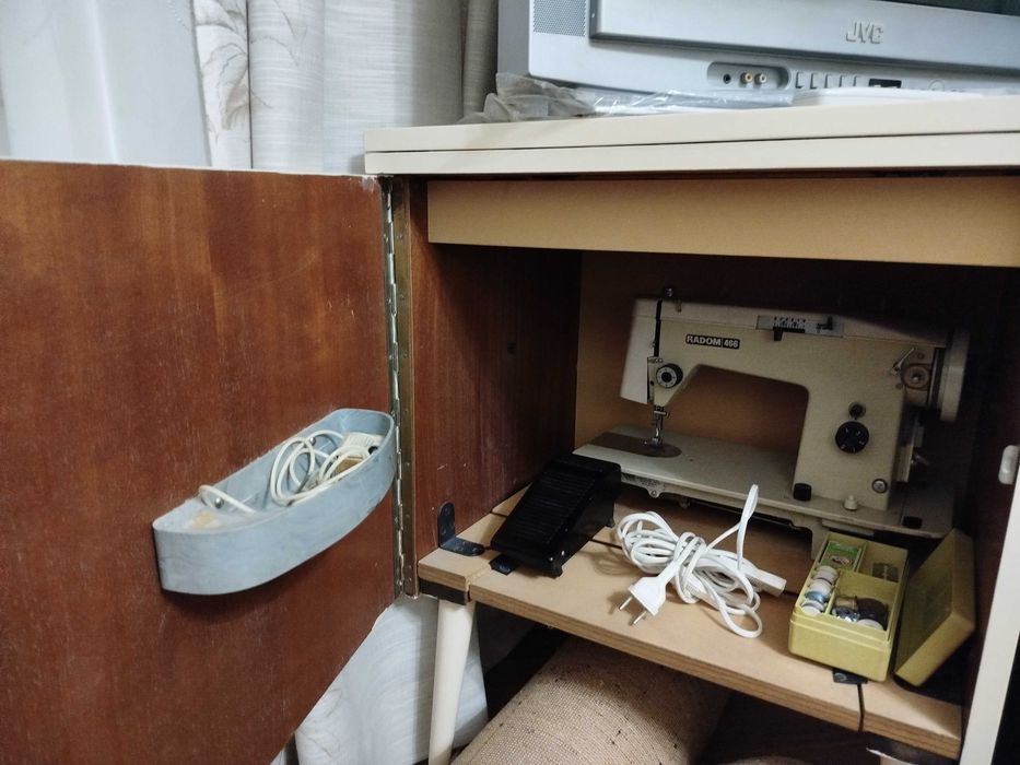 Швейна машина Radom 466