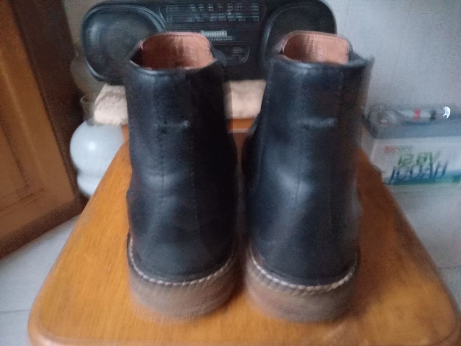 Ботинки кожаные Clarks