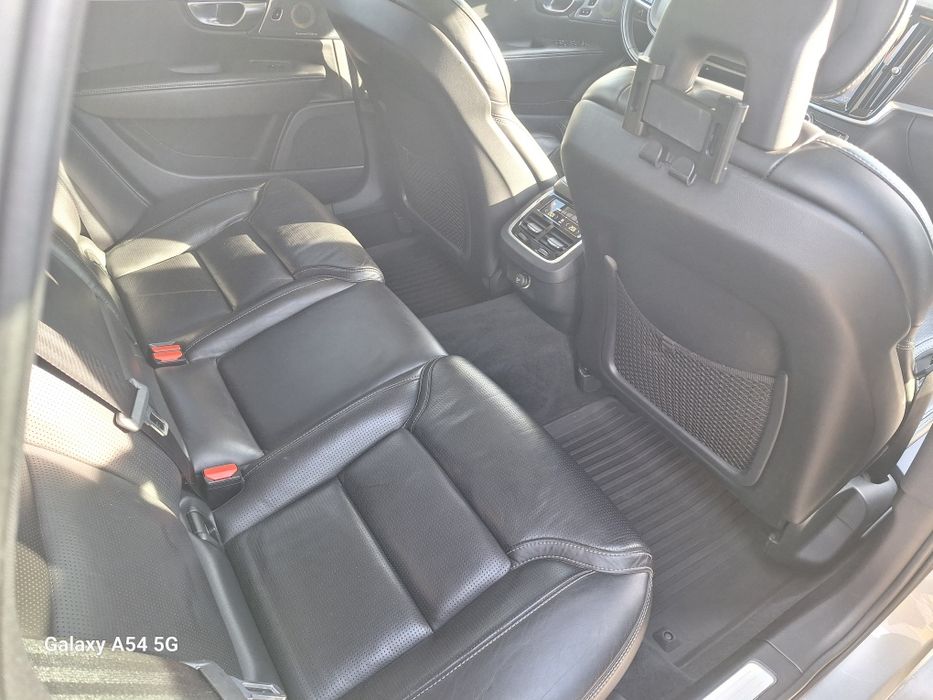 Volvo V90 Cross Country D5 ZAMIANA