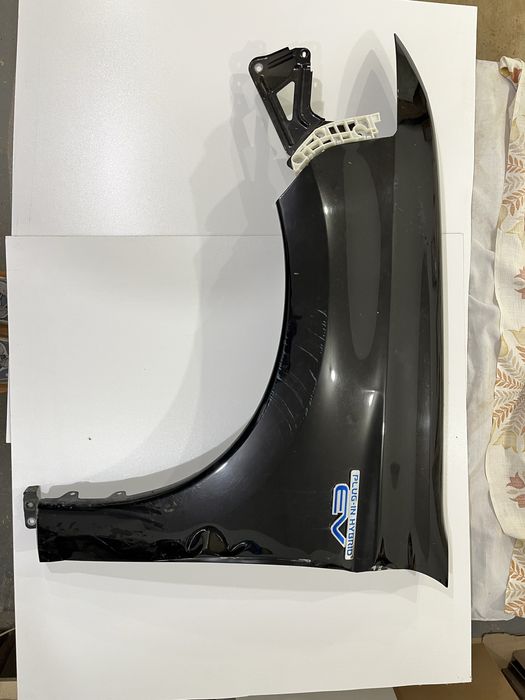 Крило ліве Mitsubishi Outlander 3 Phev 2020