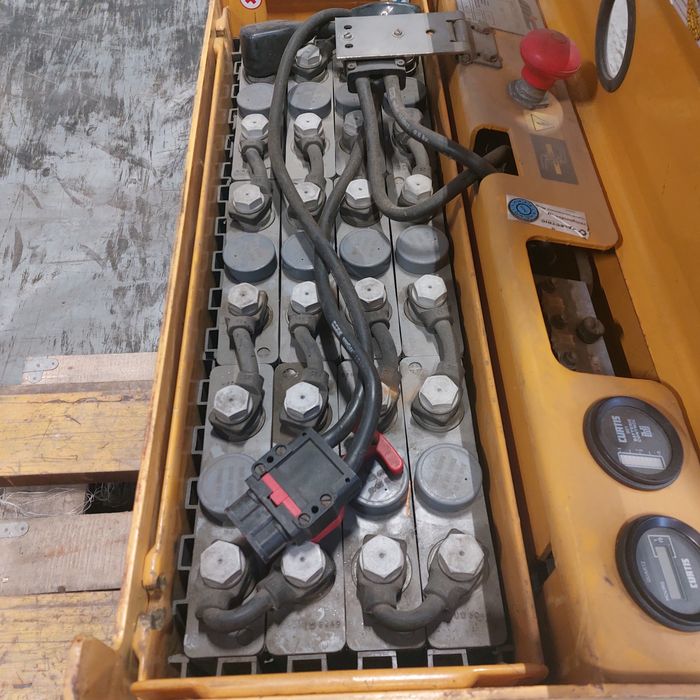 Paleciak elektryczny Jungheinrich 1800kg