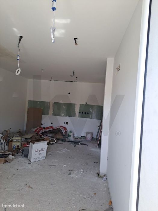 Apartamento T1 no Estremão