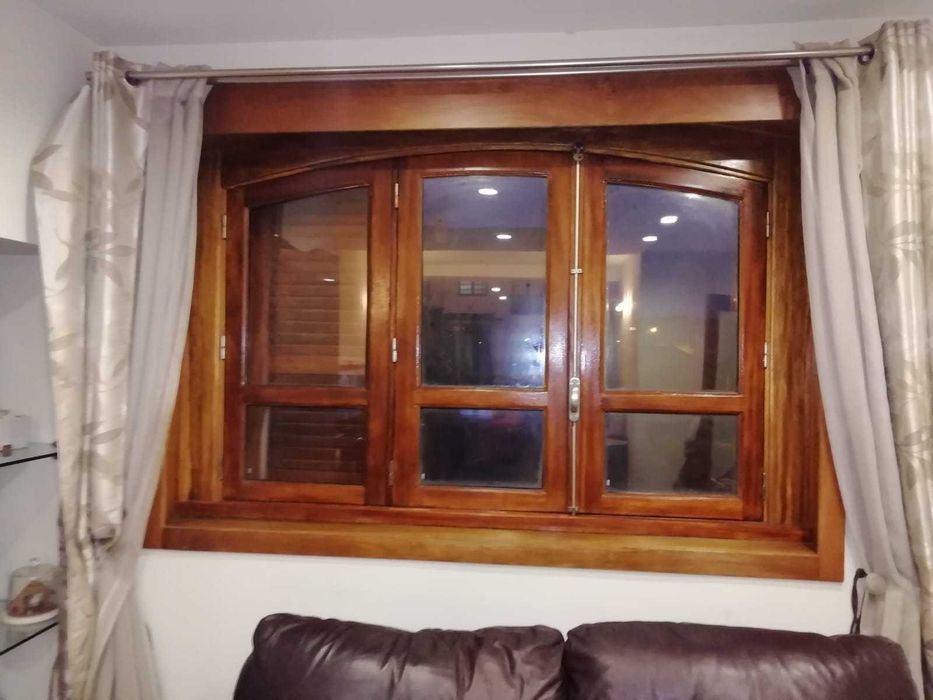 Window and corresponding exterior door frame in antique wood64286301685507122