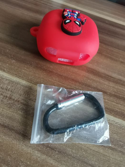 Etui marvel na słuchawki
