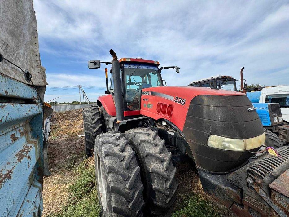 Трактор CASE IH Magnum 335