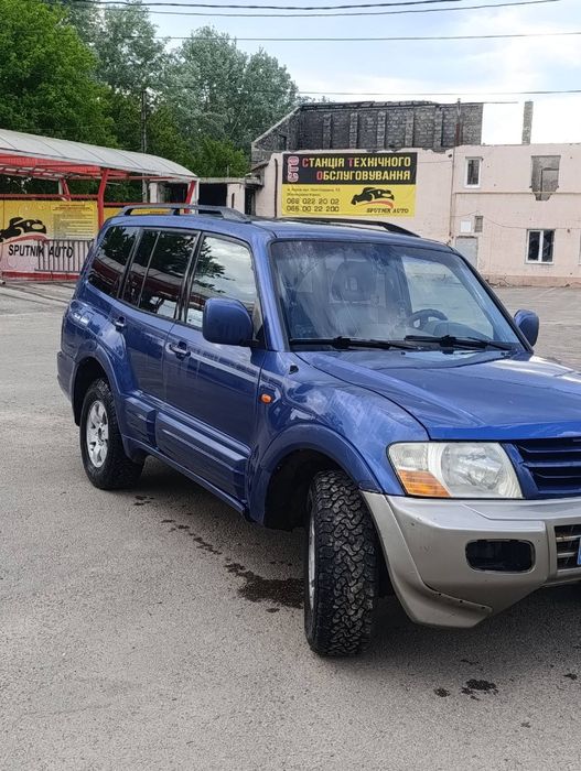 Mitsubishi Pajero 2001 VIN JMBLYV78W1J008066 фото оголошення 3 з 12
