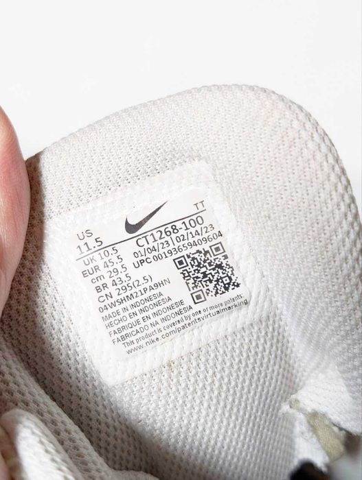 Кросівки Nike Air Max 95 CT1268 100 45розмір оригінал стан дуже гарний