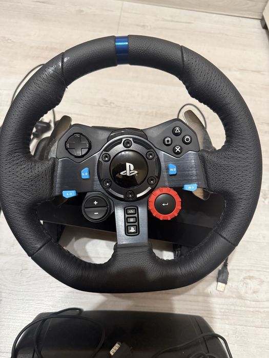 Kierownica logitech g29 + skrzynia biegów logitech + boczny panel