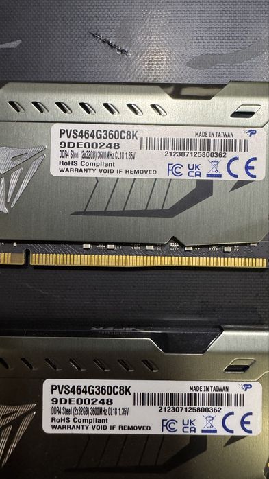 Bundle MSI MPG Z490 + i7 10700k + 64GB RAM 3600MHz CL18