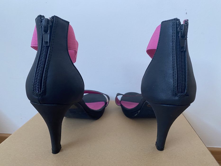 Obcasy sandałki Rainbow 39 różowe czarne