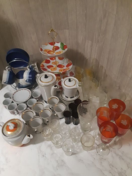 Посуд. Є некоплект. Обмін.