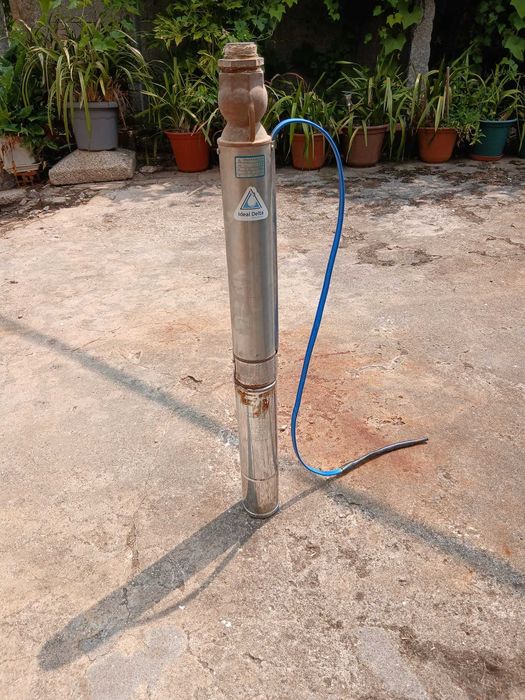 Bomba de água trifásica