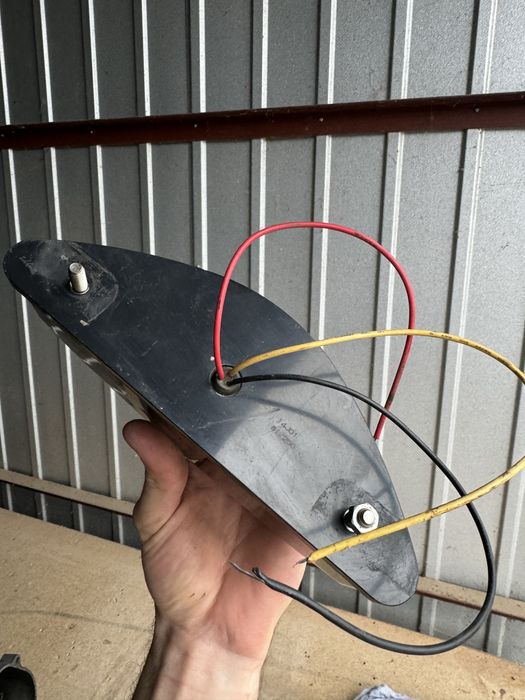 Lampa przyciemniana ze schowkiem aerox