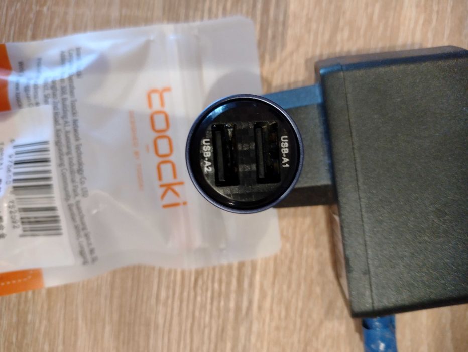 Автомобільний зарядний пристрій для телефону Toocki; Awei  15,5 -60w