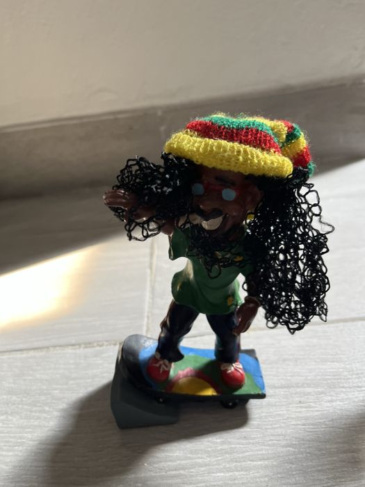 Bonecos ceramica bob marley 15uni