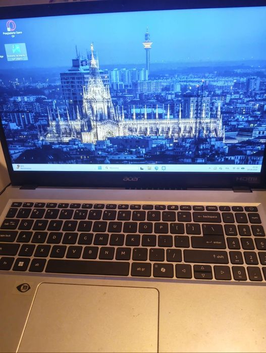 Acer laptop stacjonarny