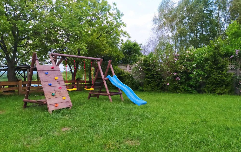Drewniany Plac Zabaw do Ogrodu SMERF 2Huśtawki WYSOKA Ścianka Ślizg